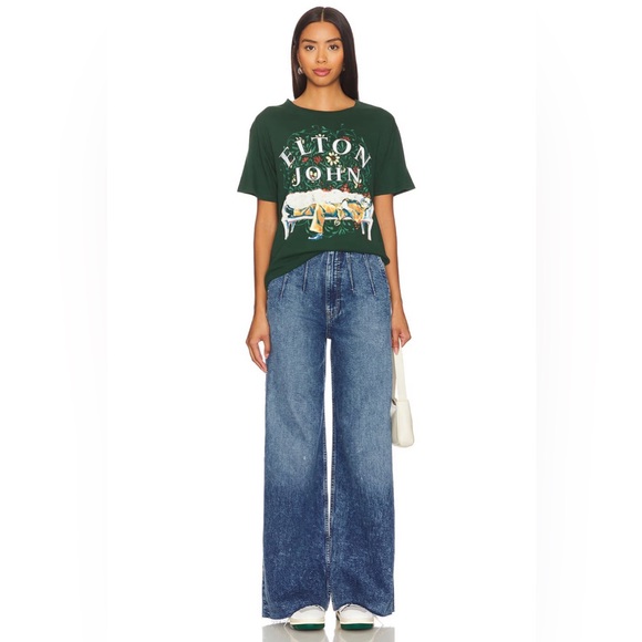 NWT Daydreamer Elton John Floral Boyfriend Tee in Vintage Green - Picture 2 of 12